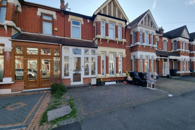 Audley Gardens, Ilford 3 bed terraced house for sale
