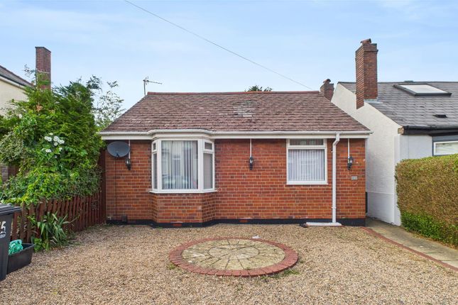 Greenhill Road, Halesowen B62 2 bed detached bungalow for sale