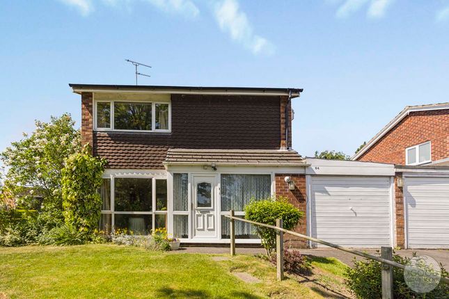3 bed detached house
