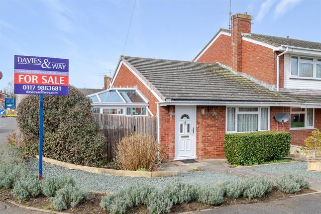 Firs Court, Keynsham, Bristol 3 bed bungalow for sale