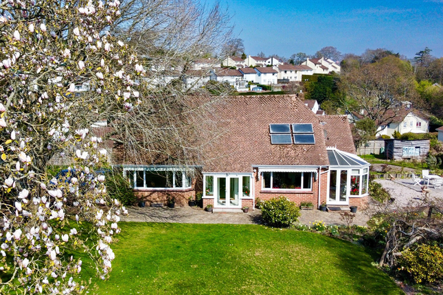 Foxwell Lane, Newton Abbot TQ12 3 bed detached bungalow for sale