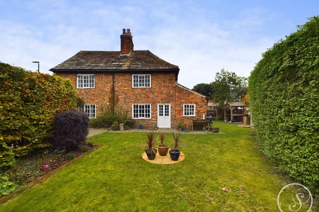 Meynell Road, Leeds 4 bed detached house for sale