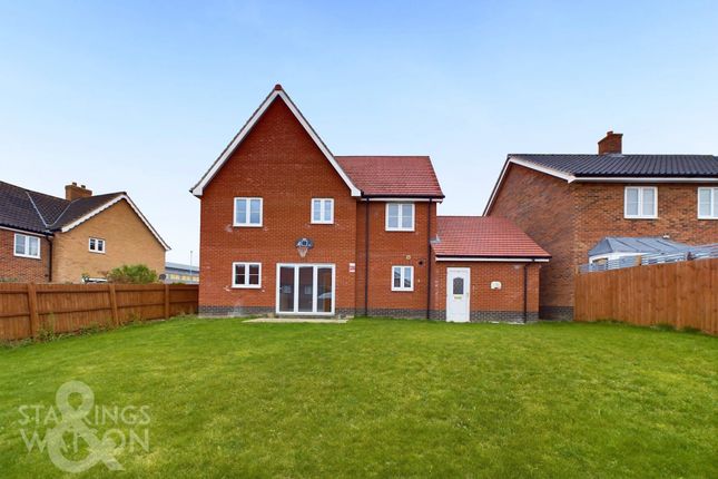 Lansdowne Drive, Poringland, Norwich 4 bed detached house for sale