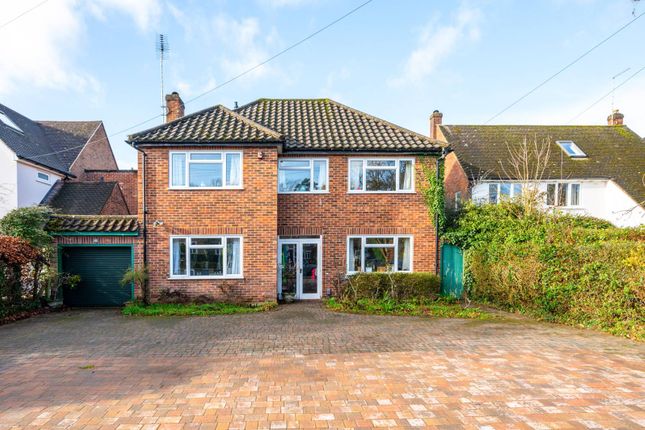 The Oaks, West Byfleet, KT14 4 bed detached house for sale