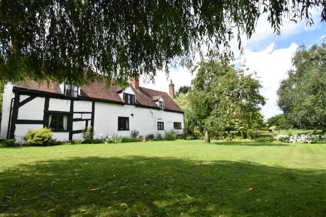 Tewkesbury GL20 5 bed detached house for sale