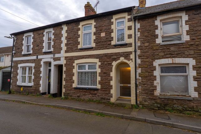 Union Road East, Abergavenny, NP7 2 bed terraced house for sale