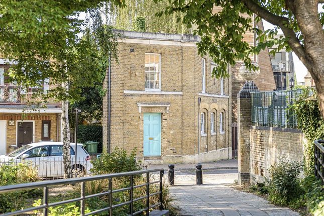 Bermondsey Wall East, London SE16 1 bed detached house for sale