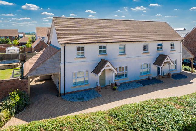 East Field, Great Horwood, MK17 3 bed semi