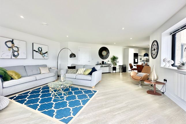 Beach Road, Woolacombe, Devon, EX34 2 bed apartment for sale