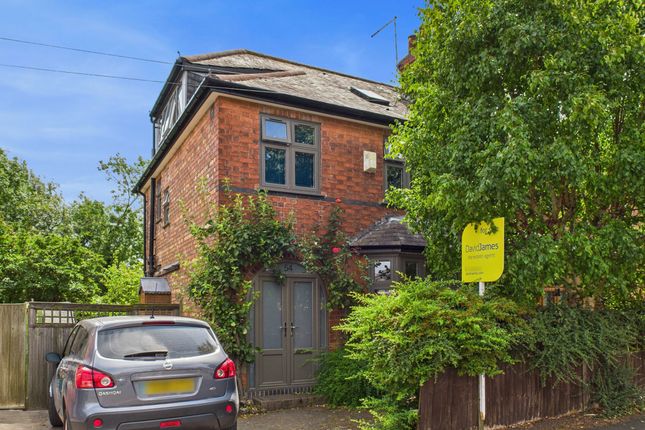 Vernon Avenue, Nottingham NG4 4 bed semi
