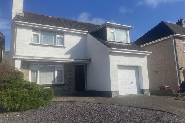 59 Queensway, Haverfordwest 3 bed detached house for sale