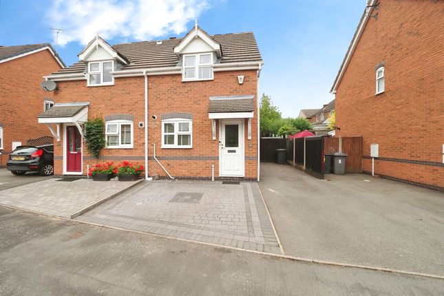 2 bedroom semi-detached house for sale