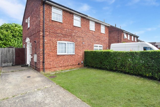 Peregrine Road, Luton, Bedfordshire... 2 bed semi