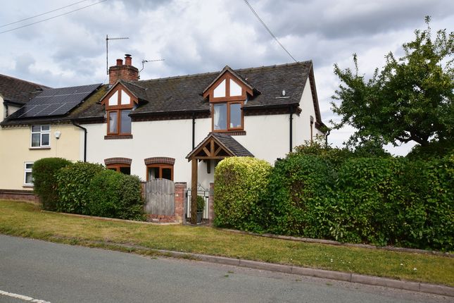 Warrant Road, Stoke Heath, Market... 3 bed semi