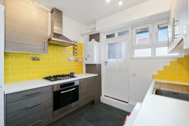 Torbay Court, Clarence Way, Camden, NW1 1 bed flat for sale