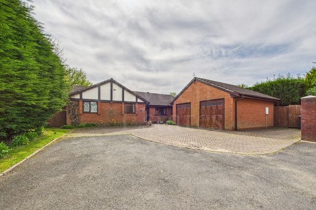 Wyre Court, Wyre Hill, Bewdley, DY12 2JS 4 bed detached bungalow for sale