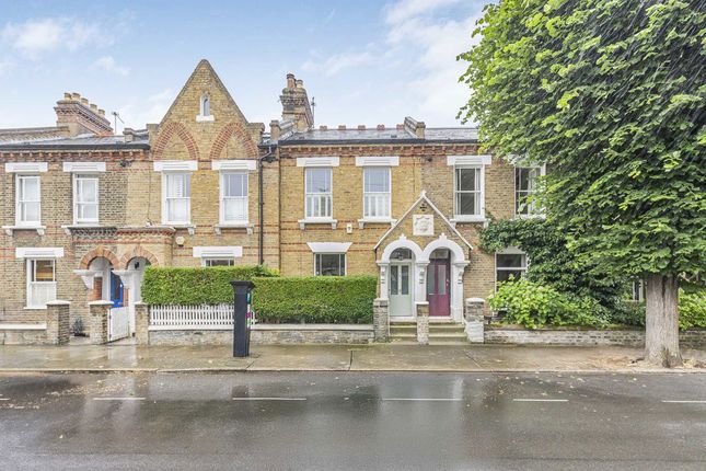 Morrison Street, London SW11 2 bed terraced house for sale