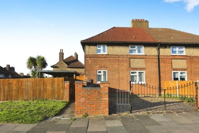 3 bed end terrace house