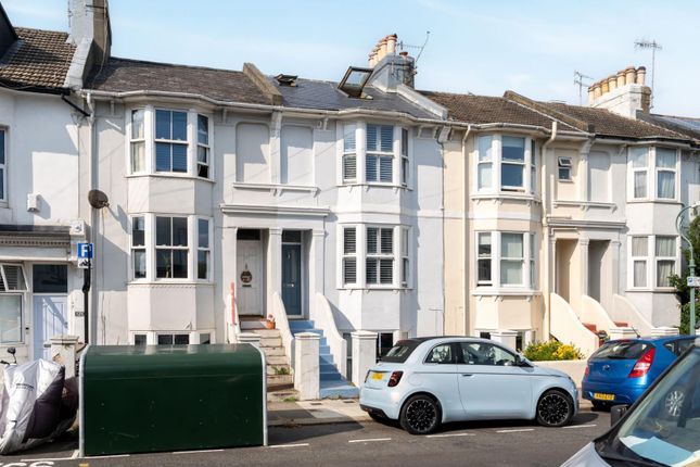 Livingstone Road, Hove 3 bed flat for sale