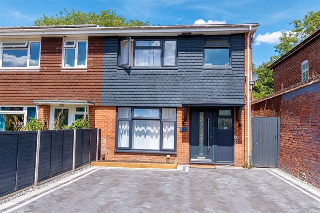 Oakmount Avenue, Southampton 3 bed semi