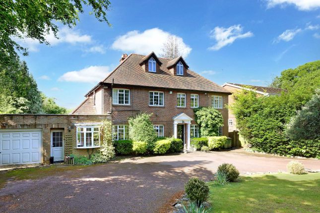 Manor Road, Penn, Buckinghamshire, HP10 5 bed detached house for sale