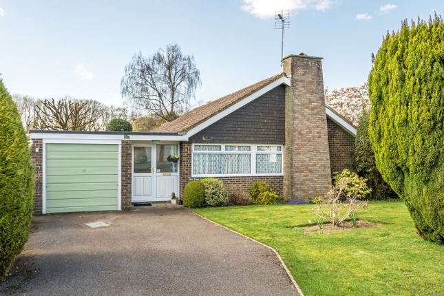 The Paddock, Hampshire GU26 3 bed bungalow for sale