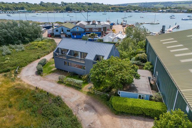St. Helens, Isle of Wight 2 bed chalet for sale