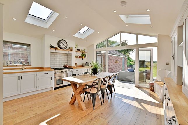 3 bed semi-detached house