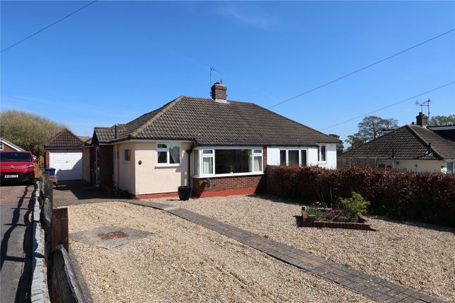Woodside Road, Farnham, Surrey, GU9 2 bed bungalow for sale