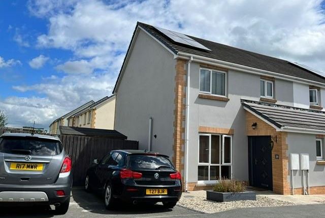 Cae Gwyrdd, St. Clears 3 bed house for sale