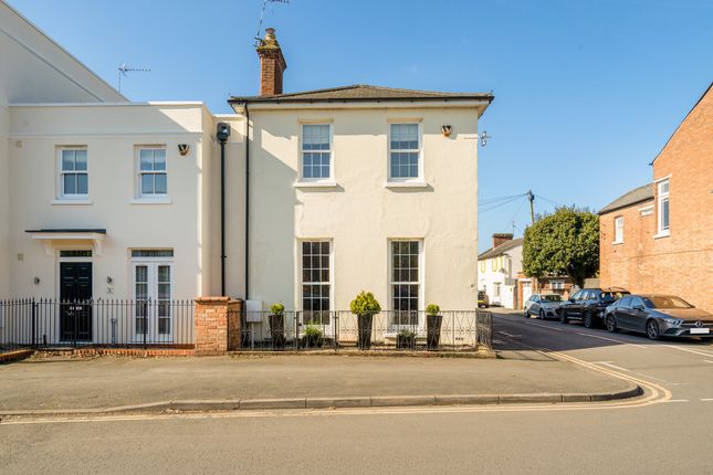 Cross Road, Leamington Spa, CV32 2 bed terraced house for sale