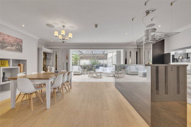 Wellington Road, St John's Wood... 3 bed apartment for sale