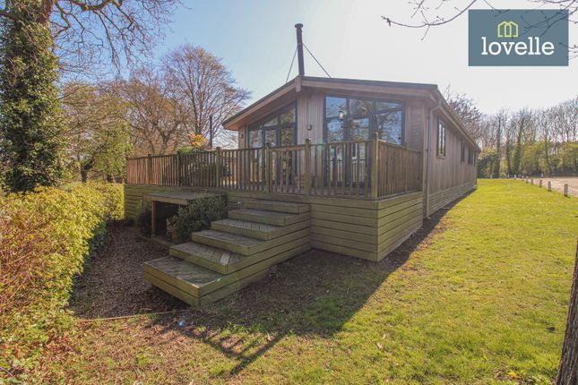 Kenwick Park, Louth LN11 4 bed detached bungalow for sale