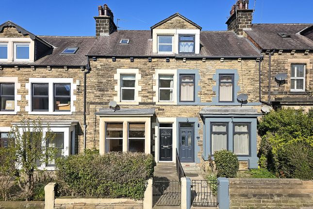 Mayfield Grove, Harrogate, HG1 3 bed terraced house for sale