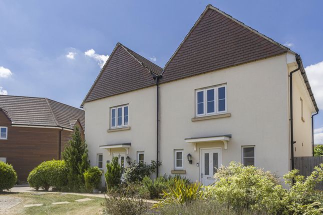 2 bedroom semi-detached house for sale