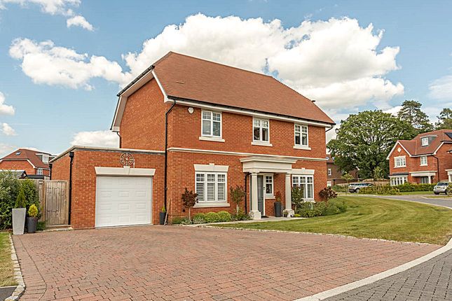 KINGSWOOD, ASCOT, BERKSHIRE, SL5 8AN 5 bed detached house for sale