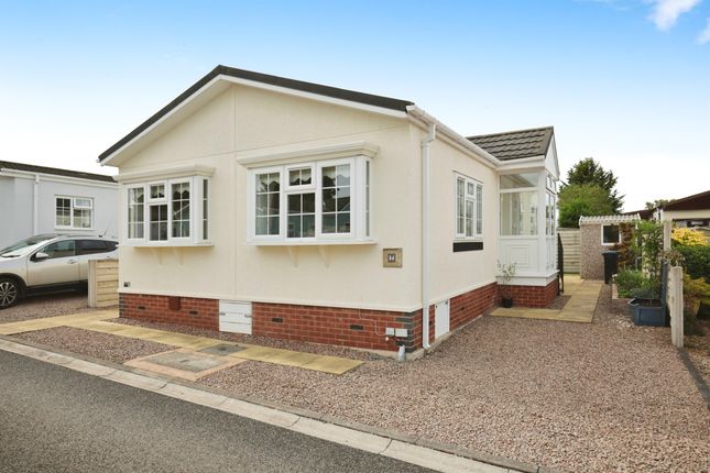 2 bedroom park home for sale