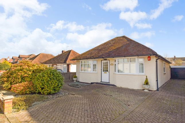 Cambridge Avenue, Burnham, SL1 3 bed bungalow for sale