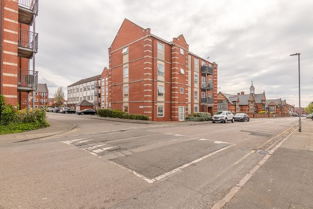 2 bed flat