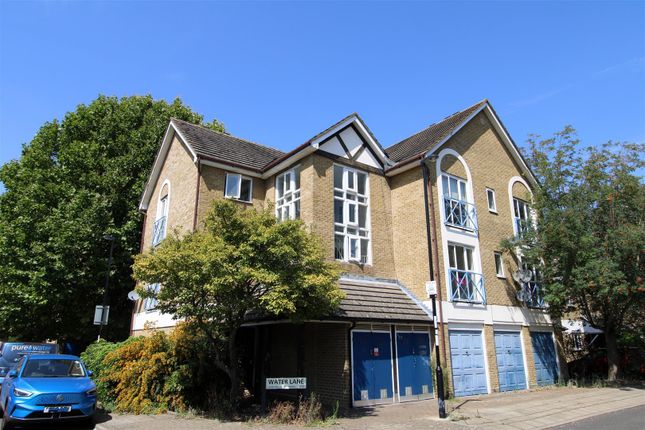 Water Lane, New Cross 1 bed flat for sale