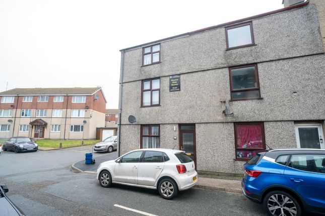 Cross Street, Holyhead LL65 3 bed end of terrace house for sale
