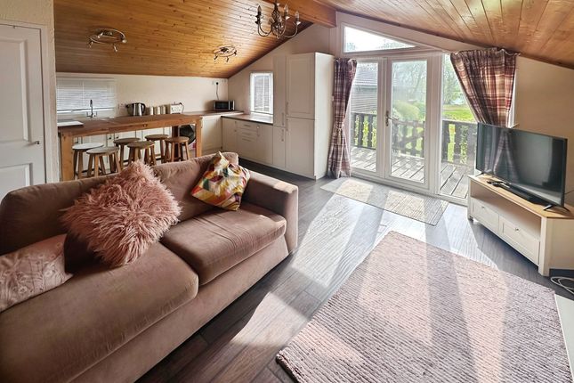 3 bedroom lodge for sale
