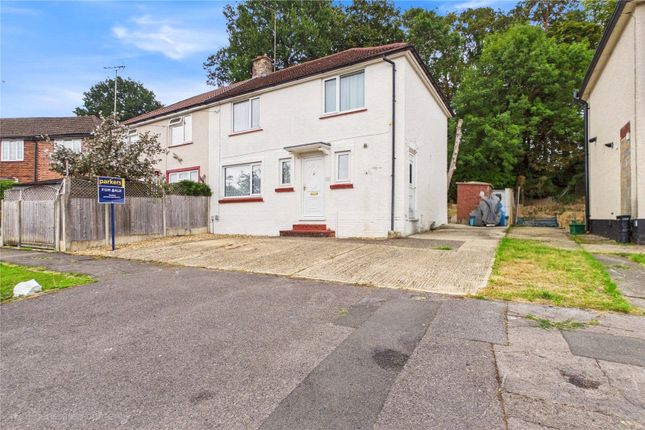 Woodside, Newbury, Berkshire, RG14 3 bed semi