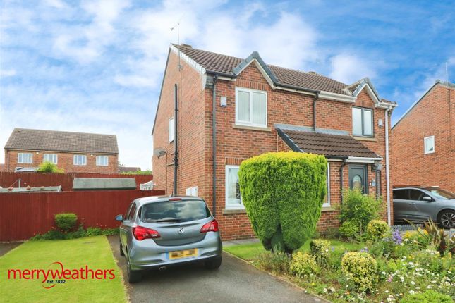 2 bedroom semi-detached house for sale