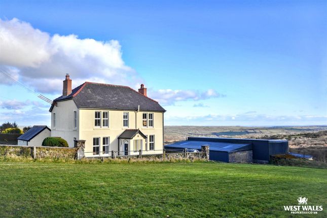 Crymych 5 bed property with land for sale