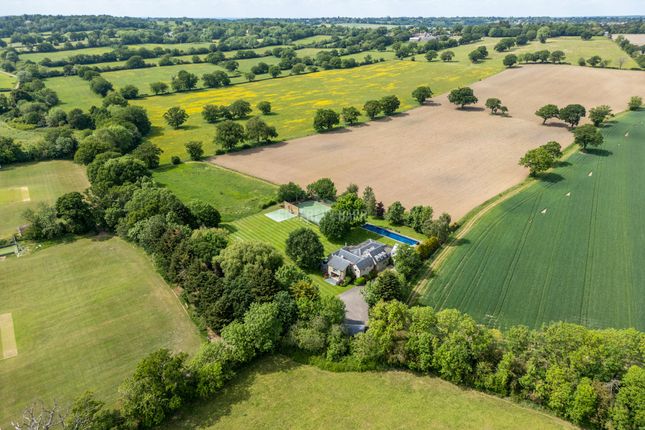 Mill Hill Village NW7 5 bed detached house for sale
