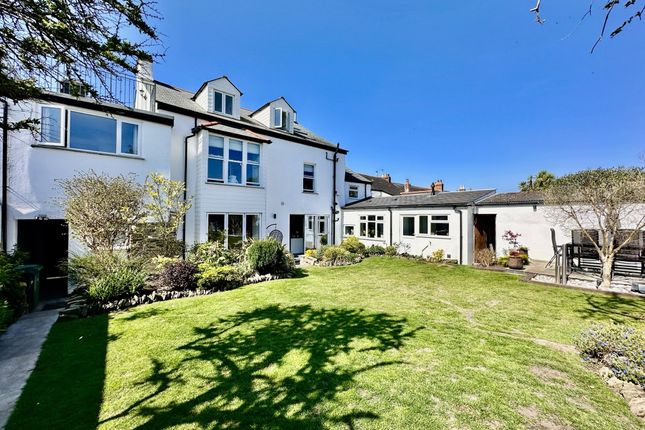 Wrafton Road, Braunton, EX33 7 bed link detached house for sale