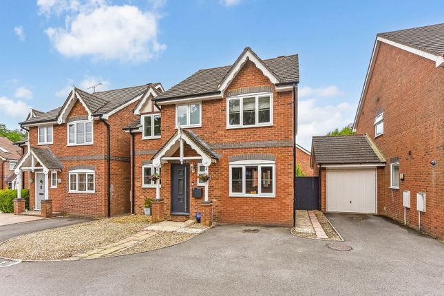 Todmore, Liss GU33 3 bed detached house for sale