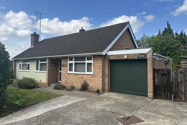 Huntsman Lane, Maidstone 3 bed detached bungalow for sale