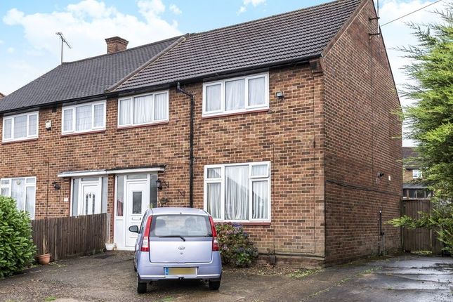Cleveland Crescent, Borehamwood WD6 4 bed semi